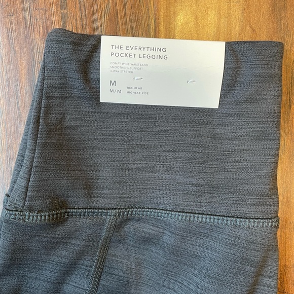 American Eagle The Everything Pocket Legging - Medium Regular - Picture 2 of 3